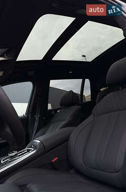 Позашляховик / Кросовер BMW X7 2025 в 