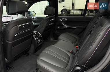 Позашляховик / Кросовер BMW X7 2025 в 