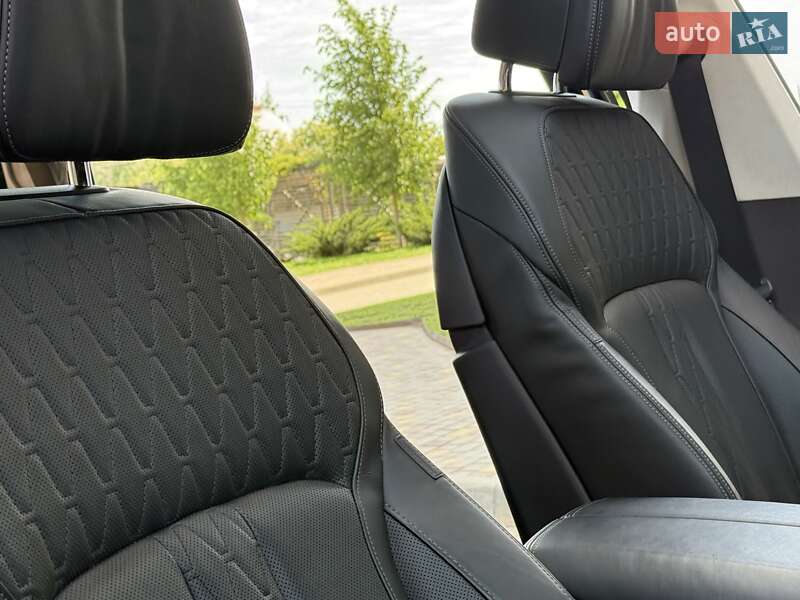 Внедорожник / Кроссовер BMW X7 2021 в Одессе