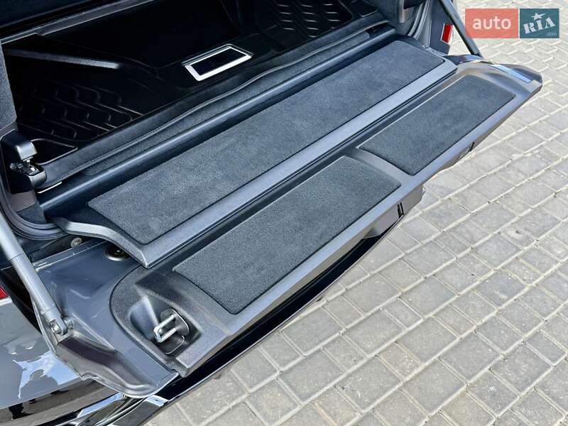 Внедорожник / Кроссовер BMW X7 2021 в Одессе