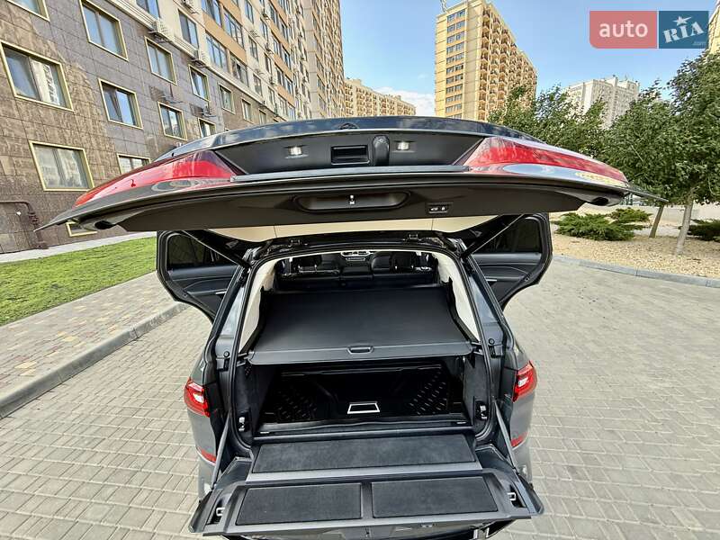 Внедорожник / Кроссовер BMW X7 2021 в Одессе
