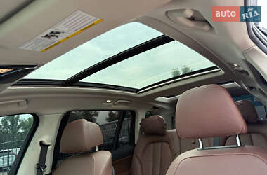 Позашляховик / Кросовер BMW X7 2019 в 