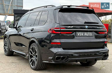 Позашляховик / Кросовер BMW X7 2019 в 