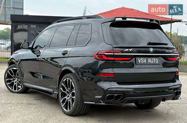 Позашляховик / Кросовер BMW X7 2019 в 
