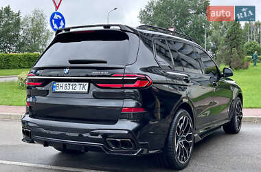 Позашляховик / Кросовер BMW X7 2019 в 