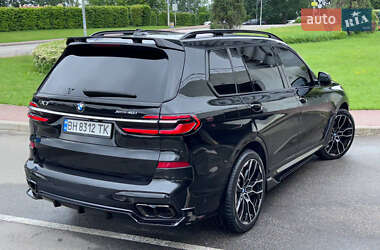 Позашляховик / Кросовер BMW X7 2019 в 