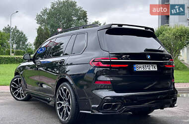 Позашляховик / Кросовер BMW X7 2019 в 