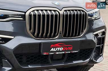 Позашляховик / Кросовер BMW X7 2020 в 