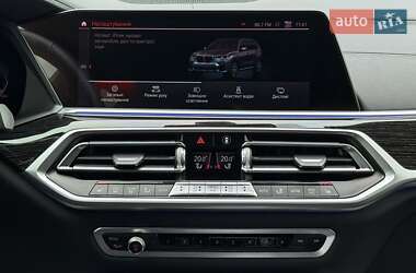 Позашляховик / Кросовер BMW X7 2020 в 