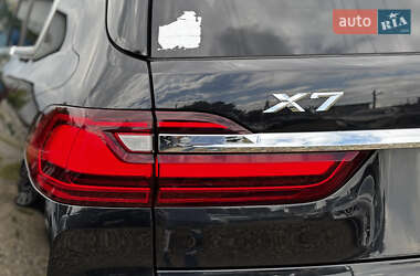 Внедорожник / Кроссовер BMW X7 2020 в 
