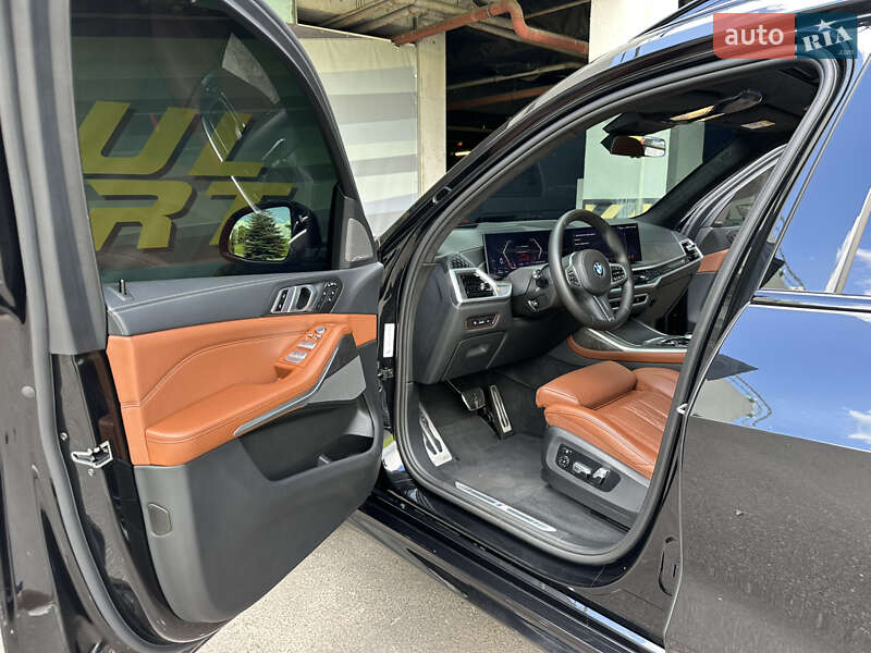 Внедорожник / Кроссовер BMW X7 2024 в Киеве