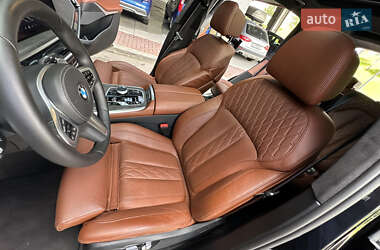 Внедорожник / Кроссовер BMW X7 2024 в 