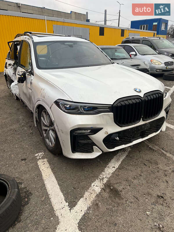 Позашляховик / Кросовер BMW X7 2019 в Києві