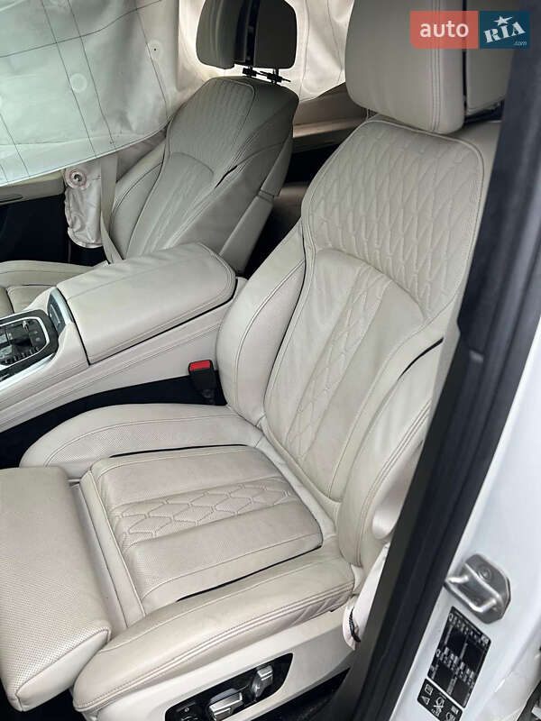 Позашляховик / Кросовер BMW X7 2019 в Києві