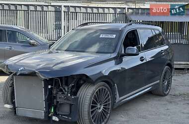 Внедорожник / Кроссовер BMW X7 2022 в 