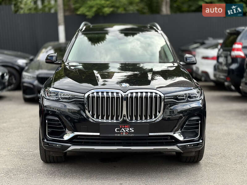 Позашляховик / Кросовер BMW X7 2020 в Києві