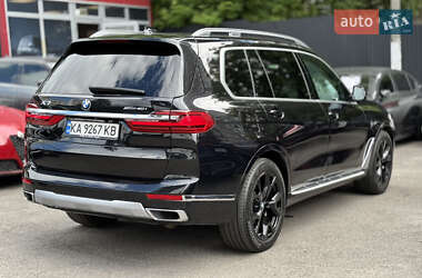 Внедорожник / Кроссовер BMW X7 2020 в 