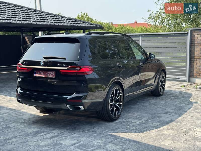 Внедорожник / Кроссовер BMW X7 2019 в Луцке