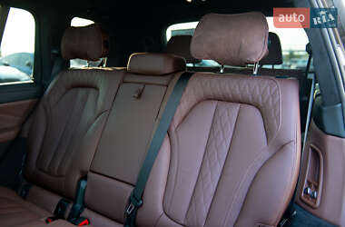 Внедорожник / Кроссовер BMW X7 2019 в 