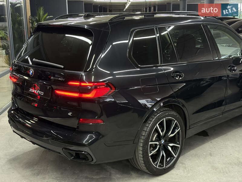 Внедорожник / Кроссовер BMW X7 2023 в Одессе