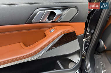 Внедорожник / Кроссовер BMW X7 2019 в 