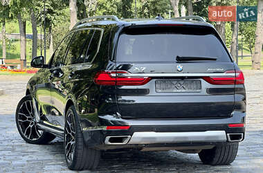 Внедорожник / Кроссовер BMW X7 2019 в 