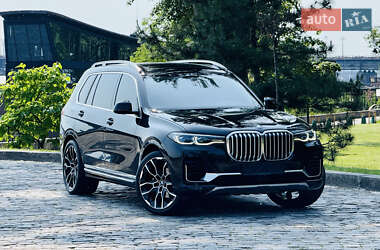 Внедорожник / Кроссовер BMW X7 2019 в 