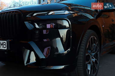 Внедорожник / Кроссовер BMW X7 2023 в 