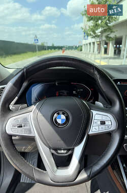Внедорожник / Кроссовер BMW X7 2019 в 
