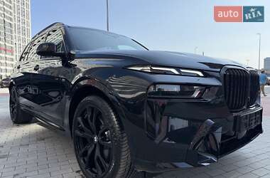 Внедорожник / Кроссовер BMW X7 2025 в Киеве