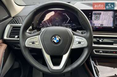 Внедорожник / Кроссовер BMW X7 2022 в 