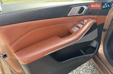 Внедорожник / Кроссовер BMW X7 2019 в 