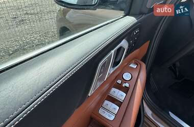 Внедорожник / Кроссовер BMW X7 2019 в 