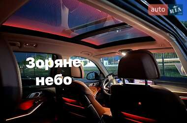 Внедорожник / Кроссовер BMW X7 2019 в 