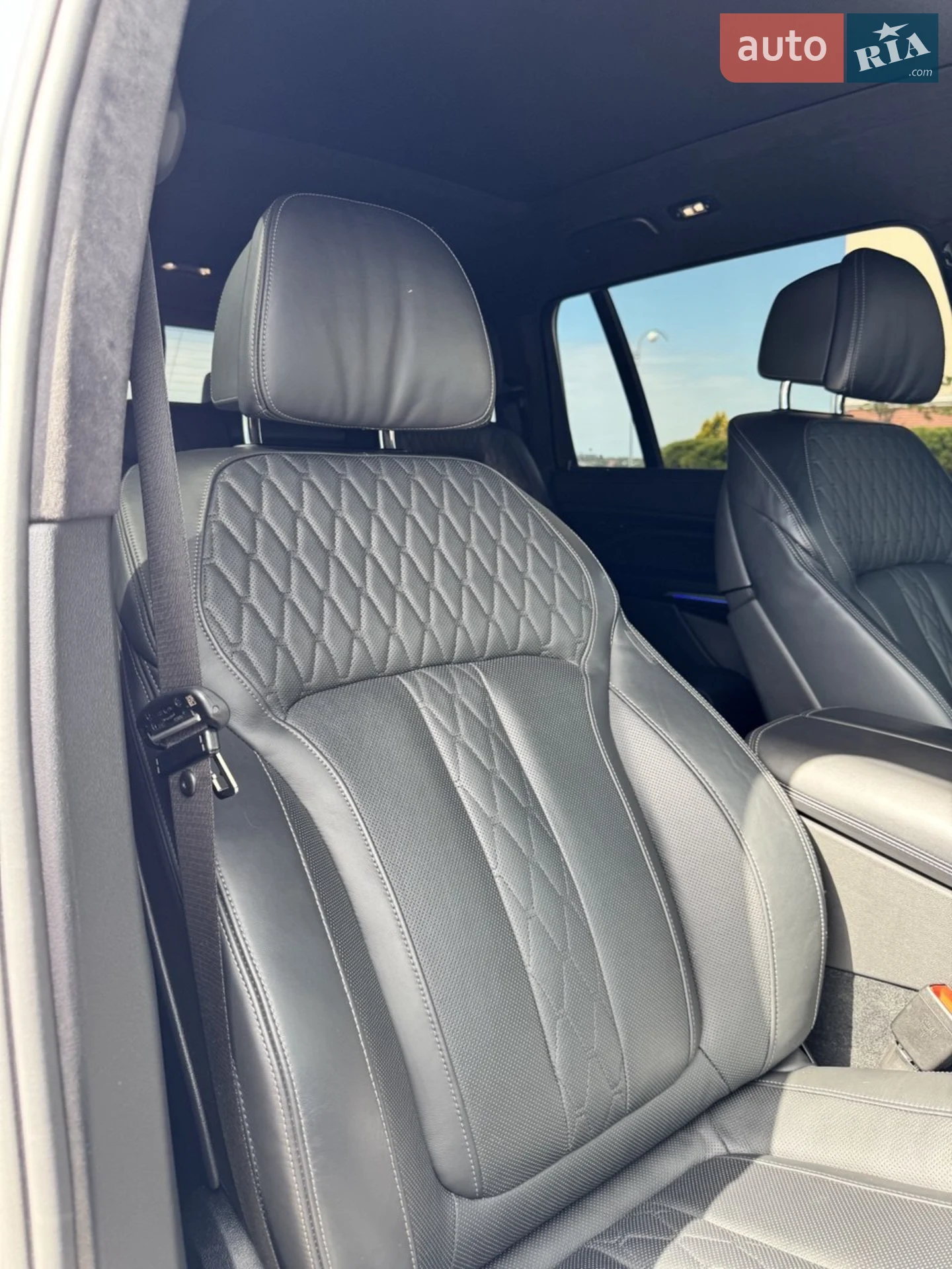 2020 BMW X7 - мініатюра 27