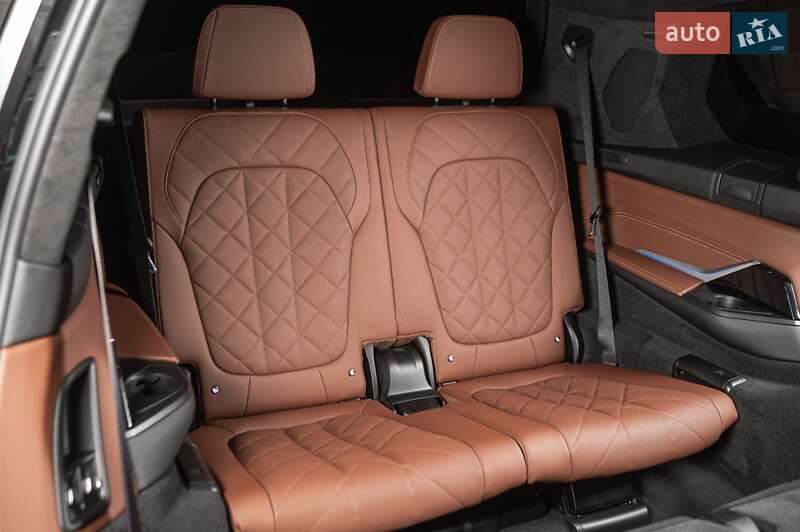 Позашляховик / Кросовер BMW X7 2023 в Одесі