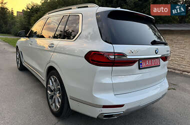 Позашляховик / Кросовер BMW X7 2019 в 