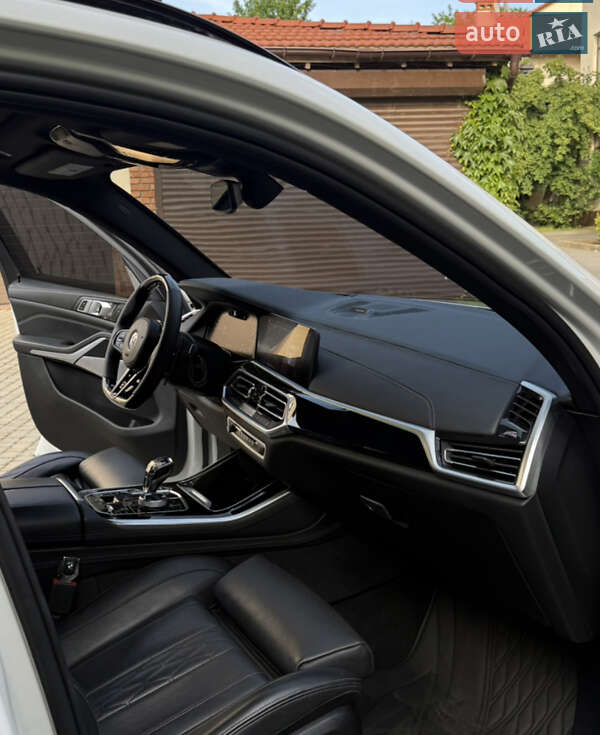 BMW X7 2019