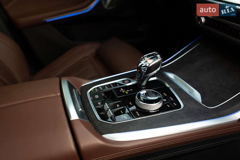 Внедорожник / Кроссовер BMW X7 2019 в Хмельницком