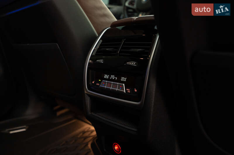 Внедорожник / Кроссовер BMW X7 2019 в Хмельницком