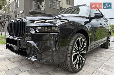 Внедорожник / Кроссовер BMW X7 2025 в Киеве