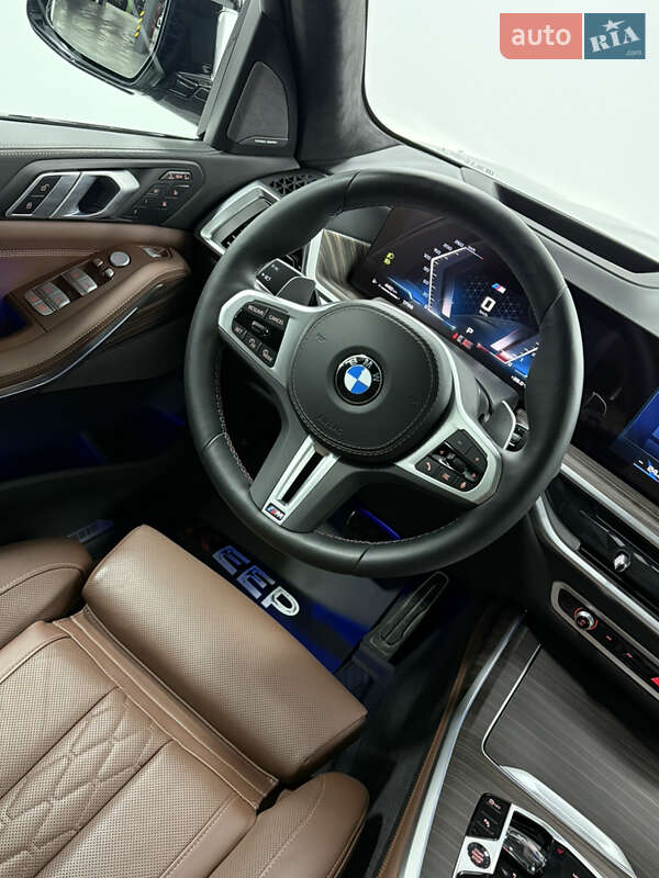 Внедорожник / Кроссовер BMW X7 2024 в Одессе