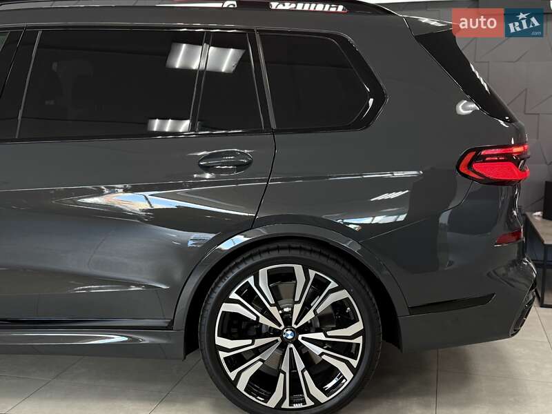 Внедорожник / Кроссовер BMW X7 2025 в Тернополе