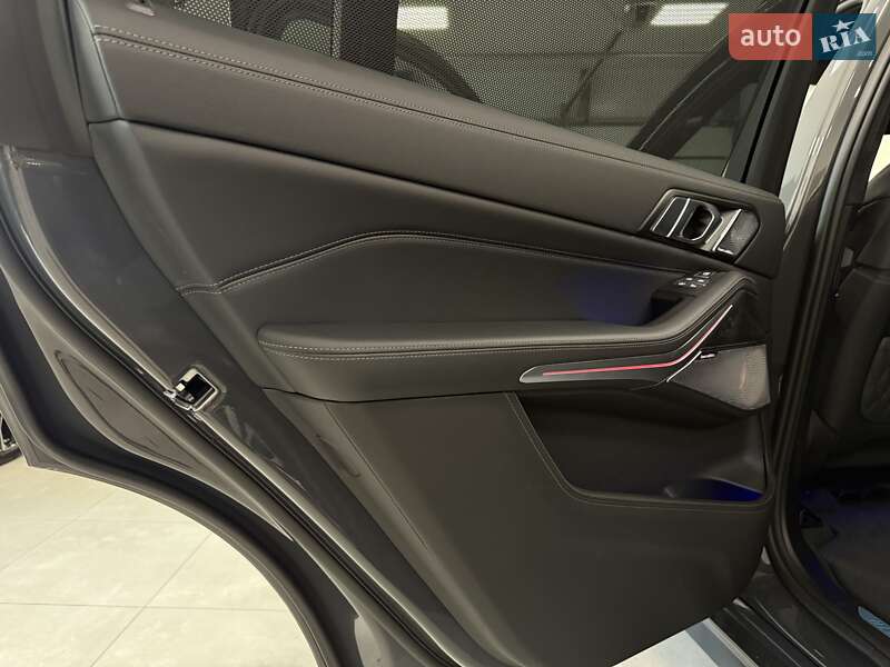 Внедорожник / Кроссовер BMW X7 2025 в Тернополе