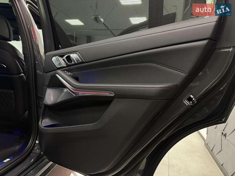 Внедорожник / Кроссовер BMW X7 2025 в Тернополе