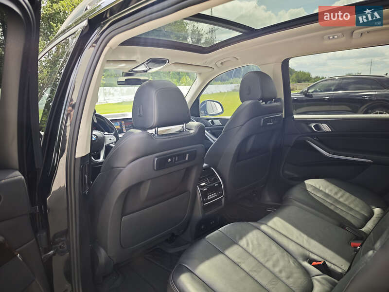 Внедорожник / Кроссовер BMW X7 2019 в Ковеле фото 30 Внедорожник / Кроссовер BMW X7 2019 в Ковеле