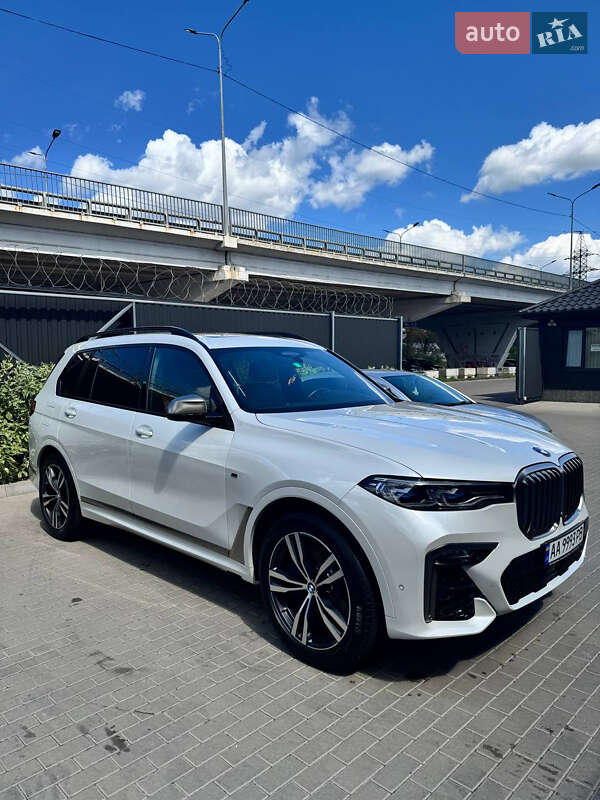 BMW X7 2020