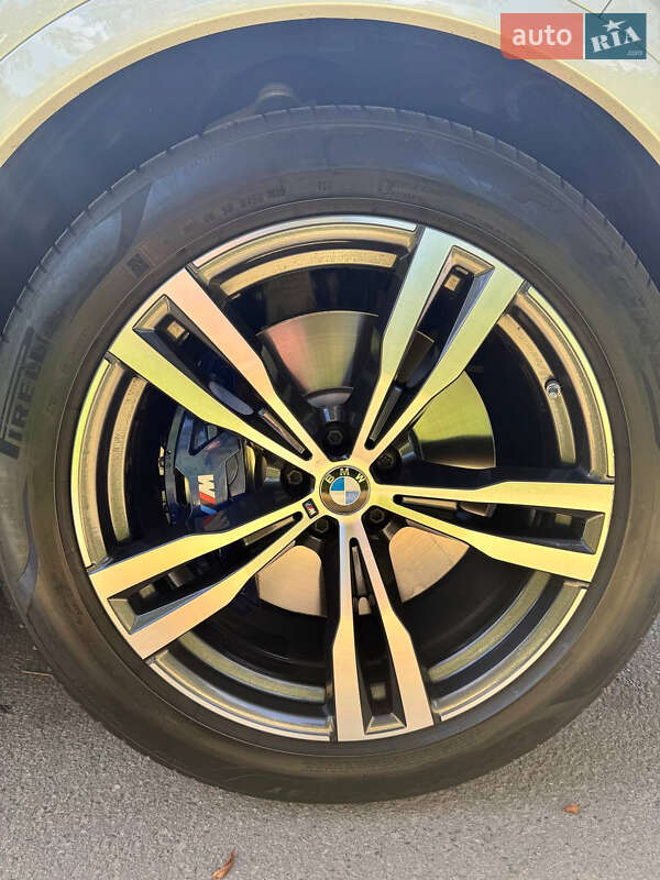 Внедорожник / Кроссовер BMW X7 2020 в Киеве