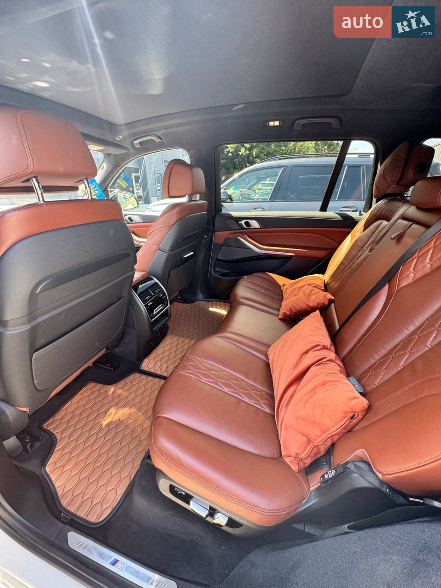 2020 BMW X7 - мініатюра 12