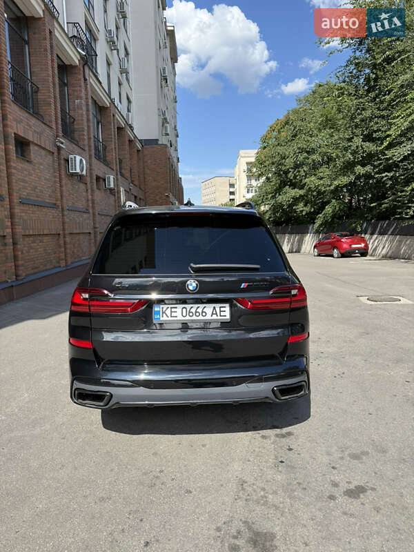 BMW X7 2019